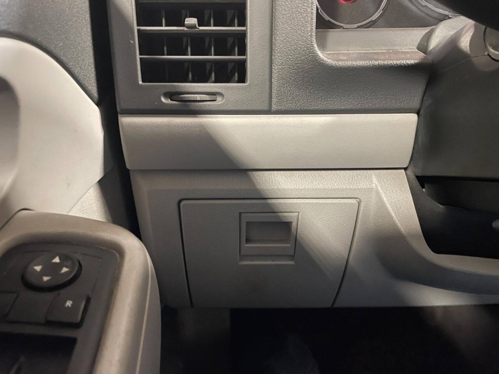 2008 Jeep Liberty Image 31