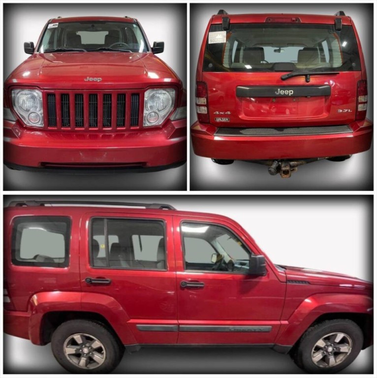 2008 Jeep Liberty Image 2