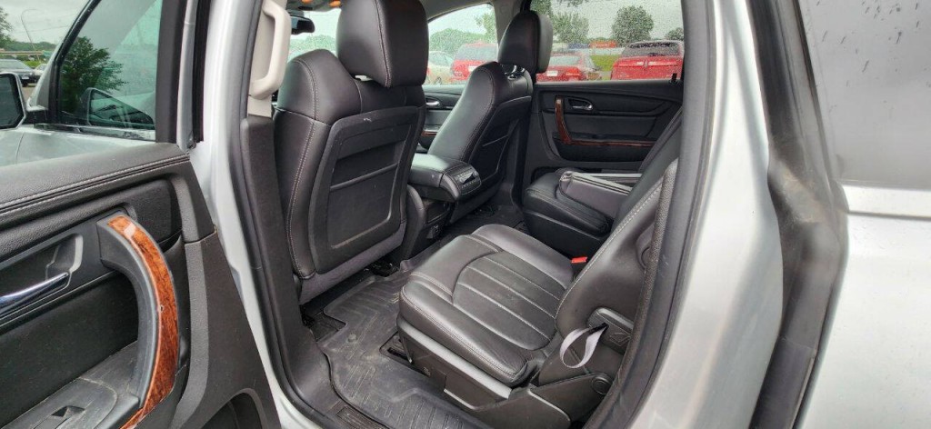 2014 Chevrolet Traverse Image 12