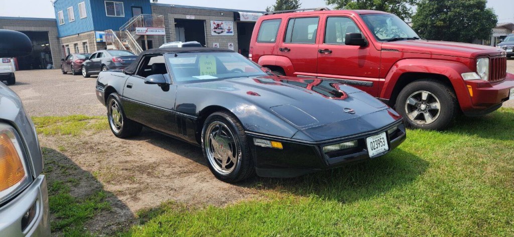1989 Chevrolet Corvette Image 7