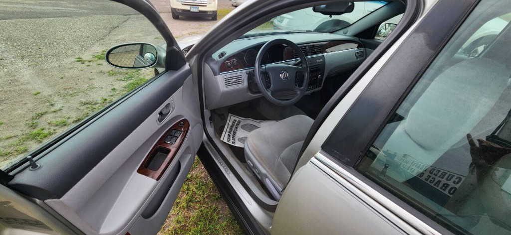 2007 Buick LaCrosse Image 8