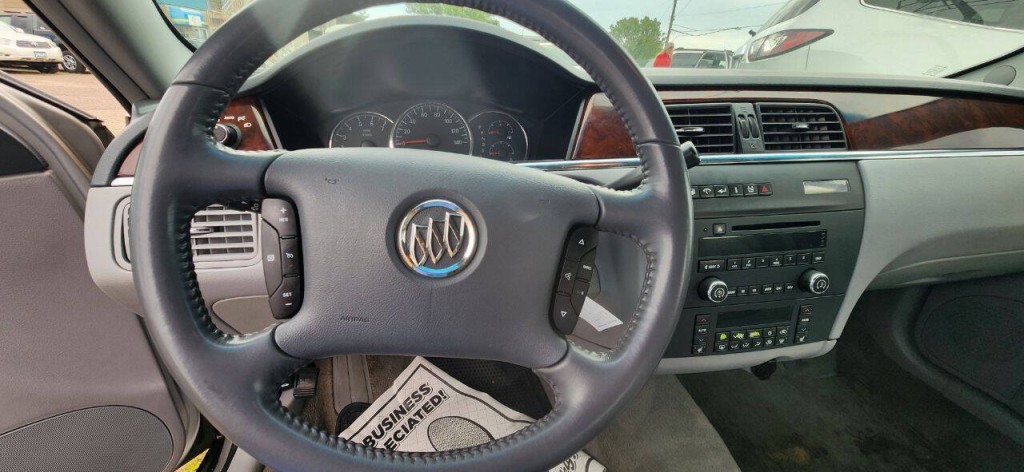 2007 Buick LaCrosse Image 9