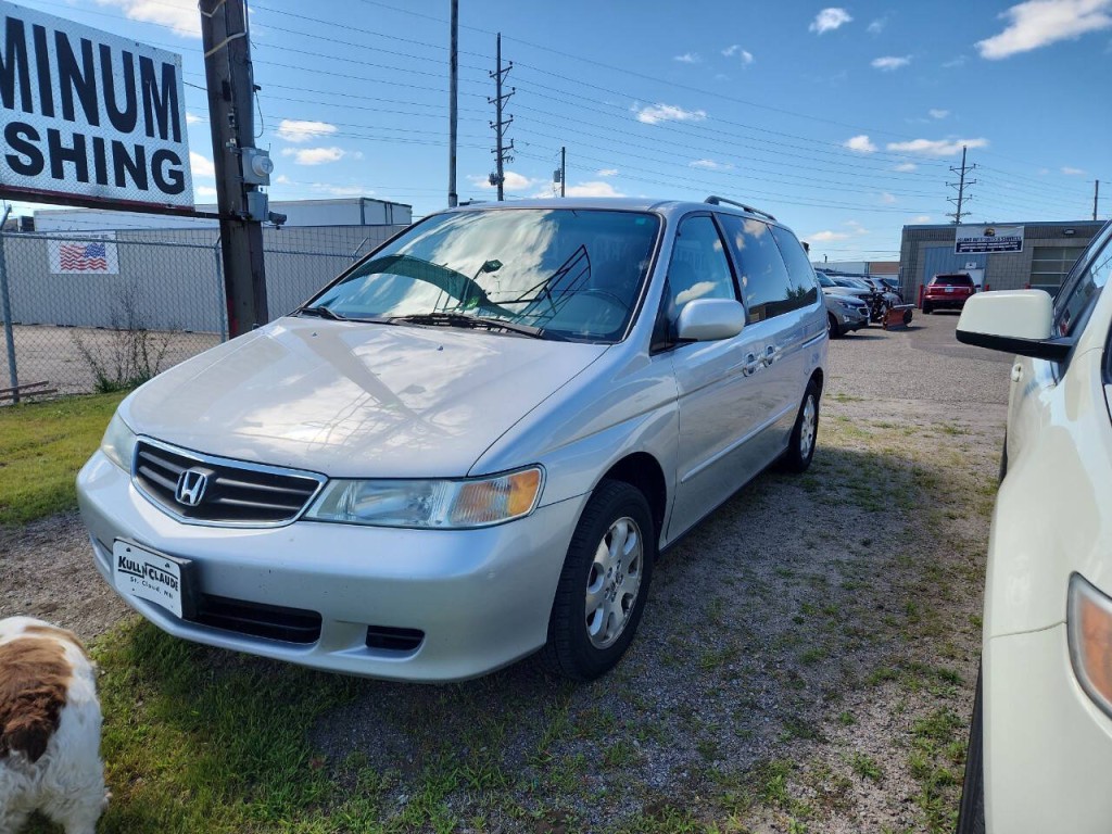2004 Honda Odyssey Image 2