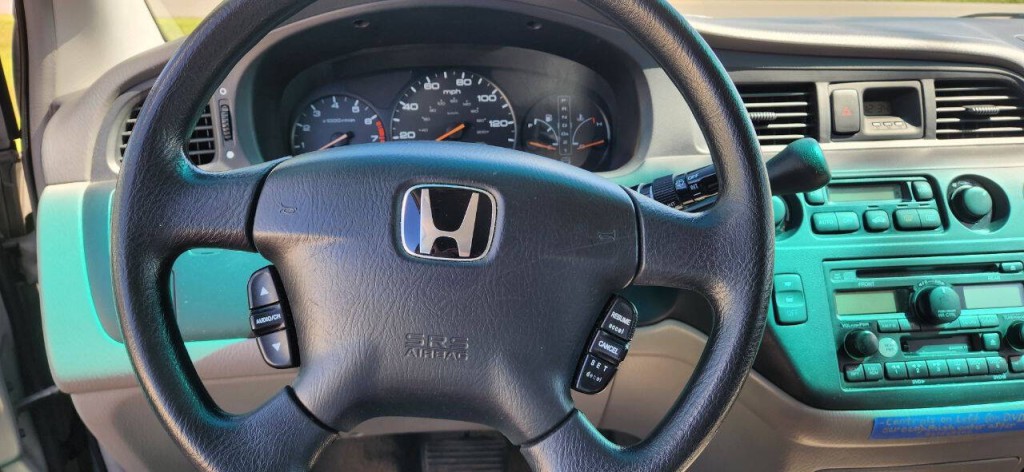 2004 Honda Odyssey Image 8