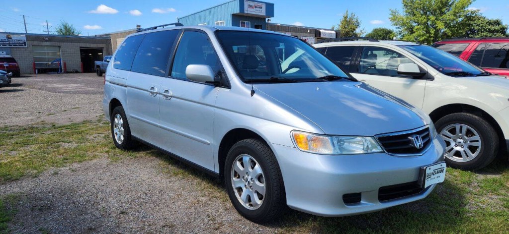 2004 Honda Odyssey Image 18