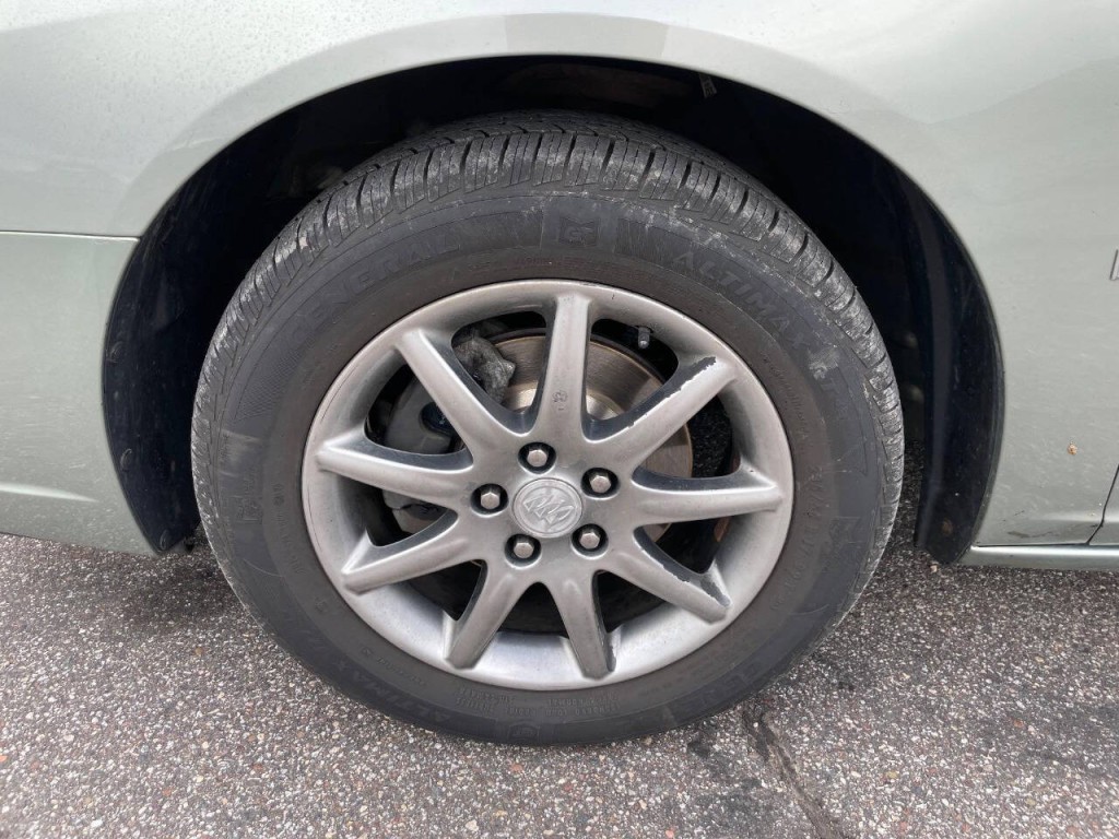 2006 Buick Lucerne Image 12
