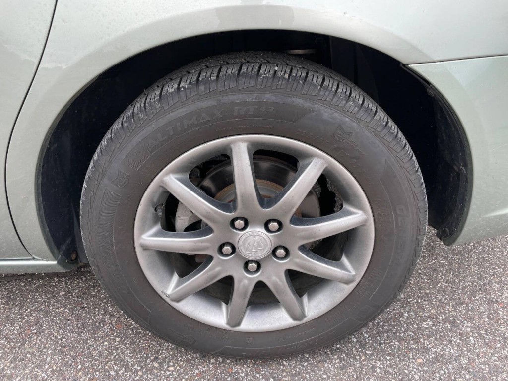2006 Buick Lucerne Image 13