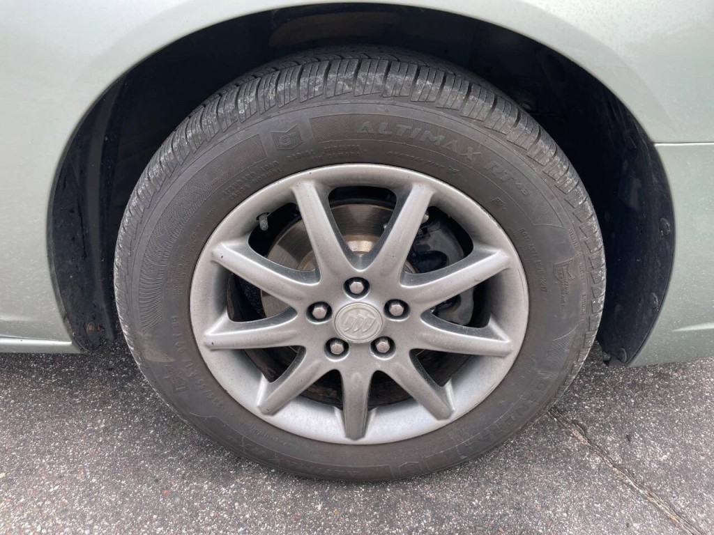 2006 Buick Lucerne Image 15