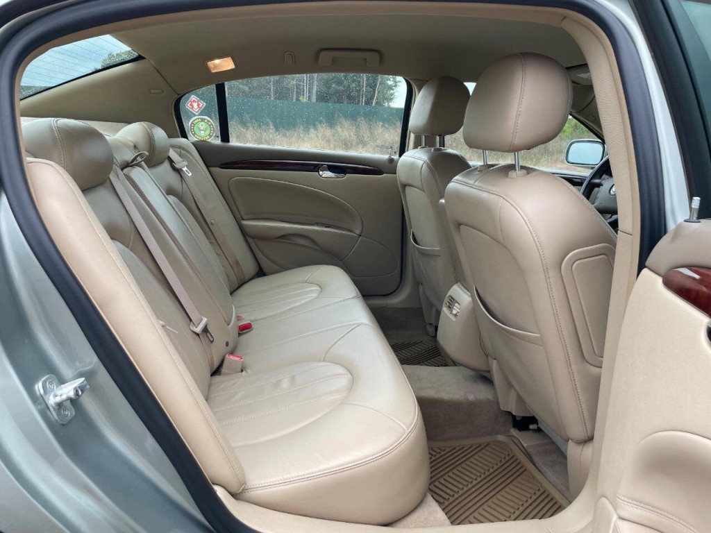 2006 Buick Lucerne Image 28