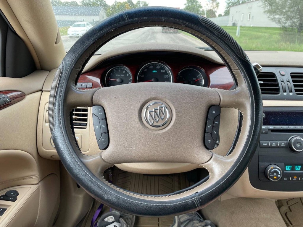 2006 Buick Lucerne Image 34