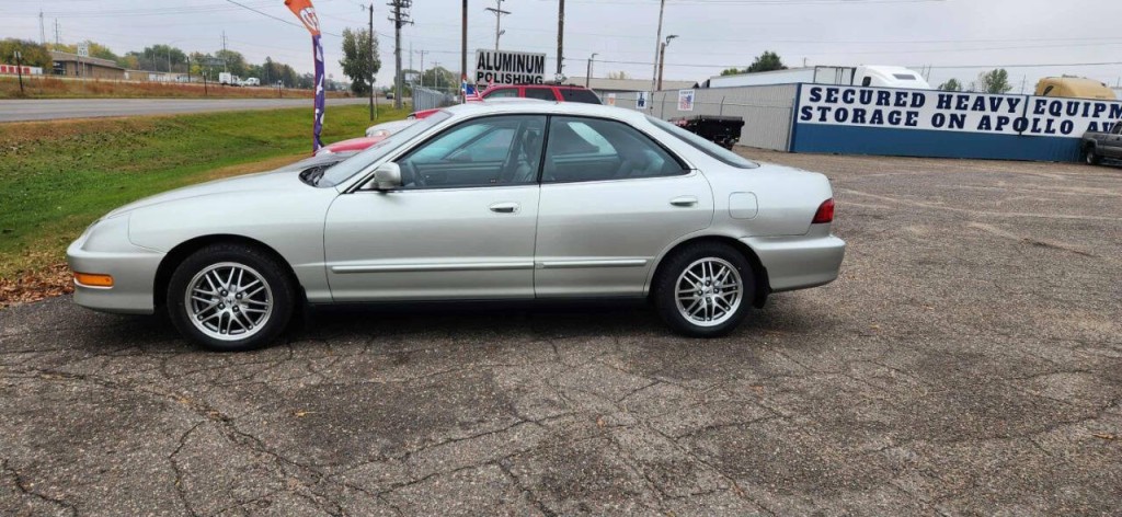 1998 Acura Integra Image 4