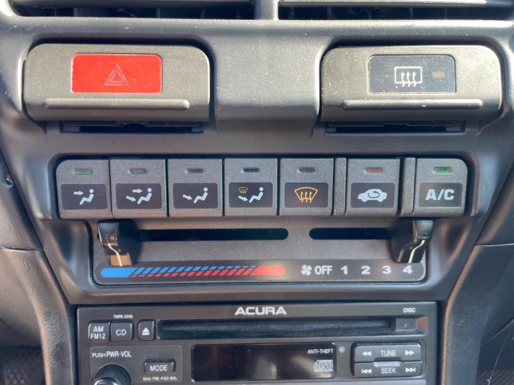 1998 Acura Integra Image 40