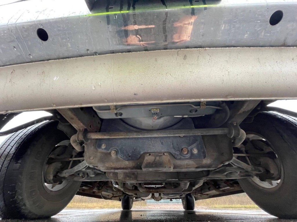 2004 GMC Savana Image 18