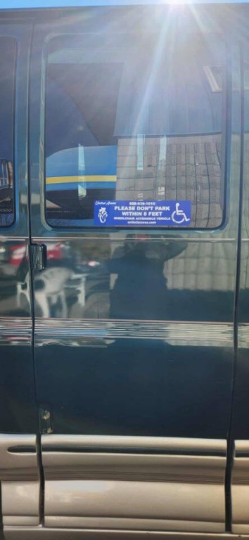 2004 GMC Savana Image 52