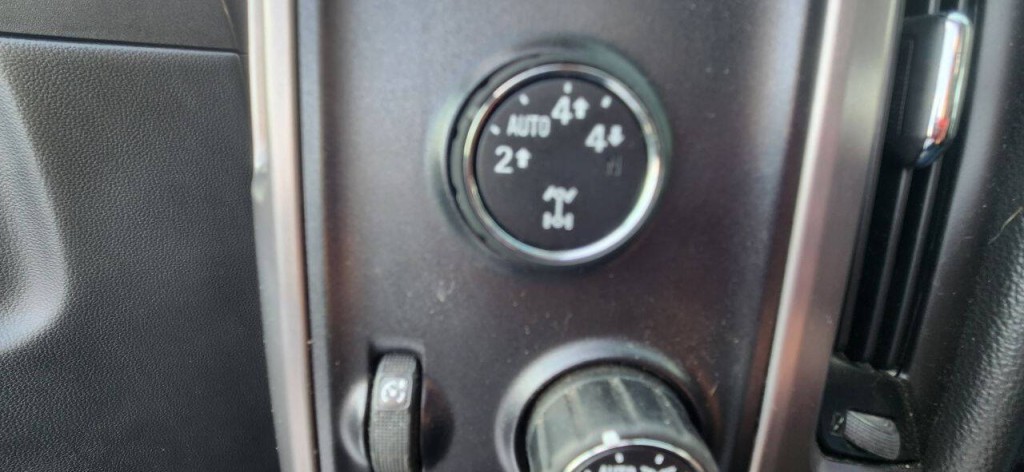 2016 GMC Sierra 1500 Image 32