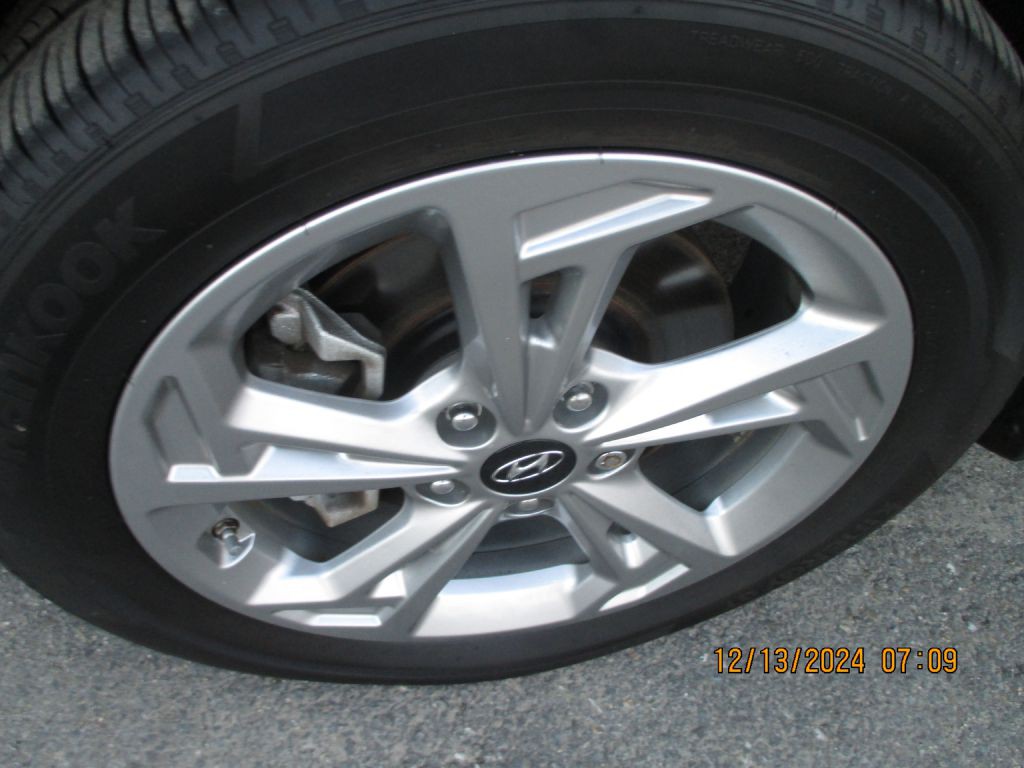 2022 Hyundai Kona Image 4