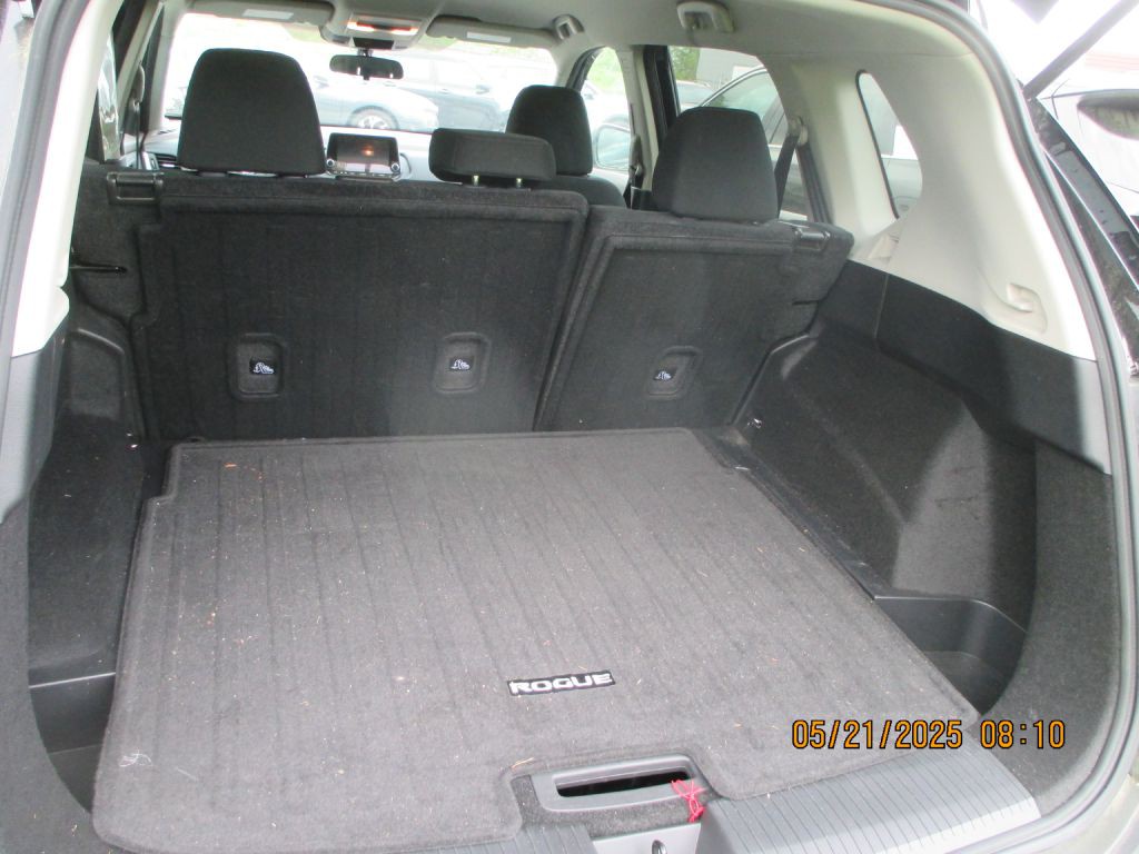2023 Nissan Rogue Image 9