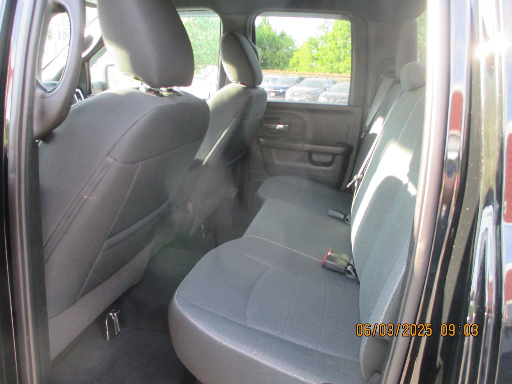 2022 RAM 1500 Image 6