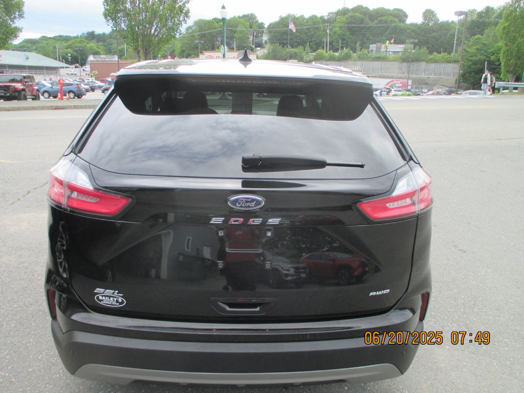 2023 Ford Edge Image 7