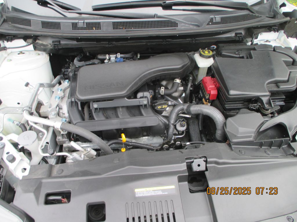 2022 Nissan Rogue Image 13