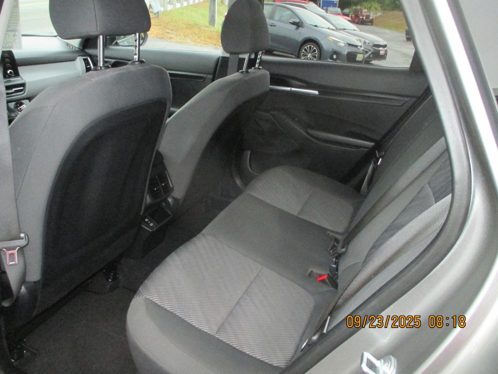 2024 Kia Seltos Image 6