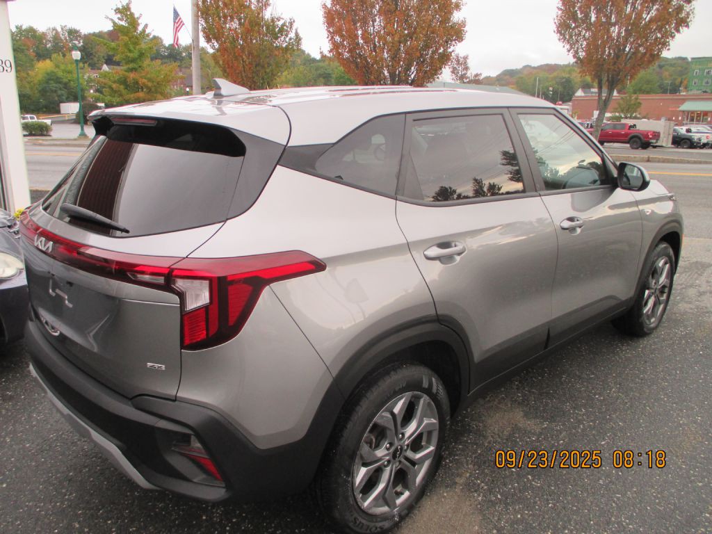 2024 Kia Seltos Image 9