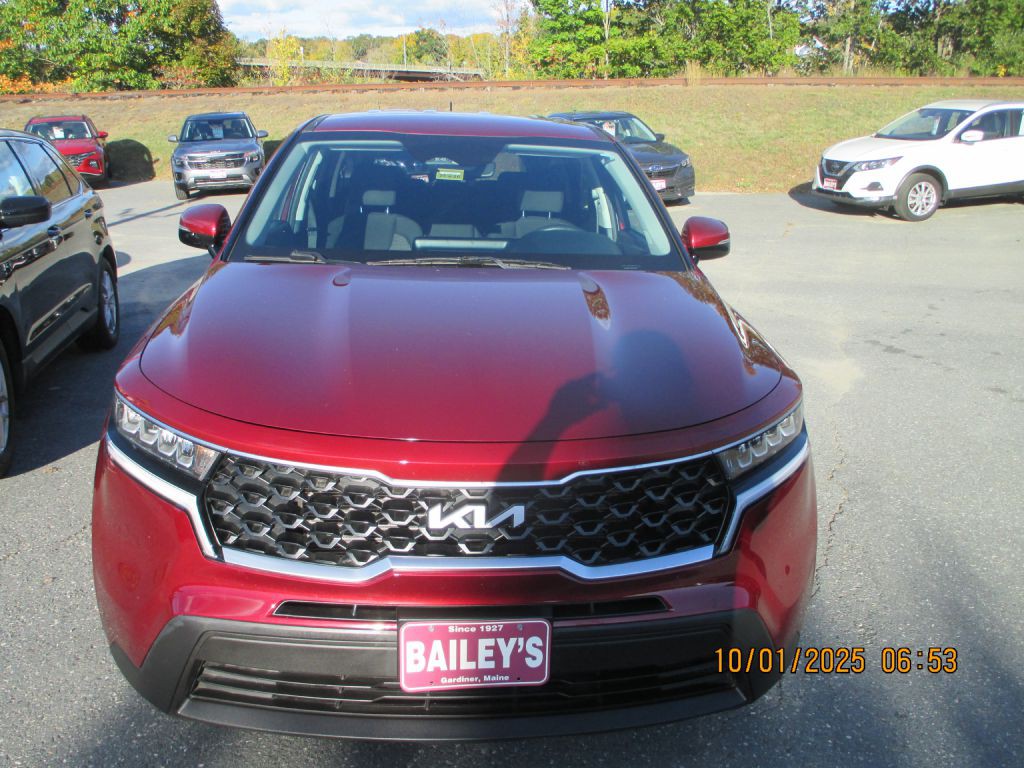 2022 Kia Sorento Image 2