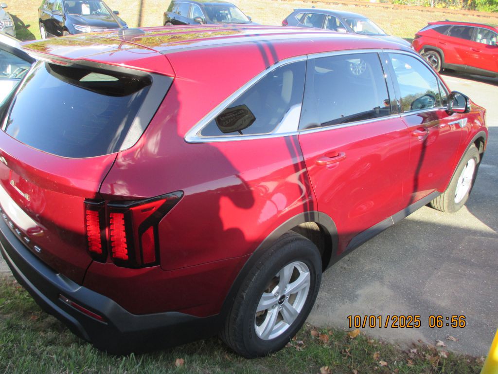 2022 Kia Sorento Image 6