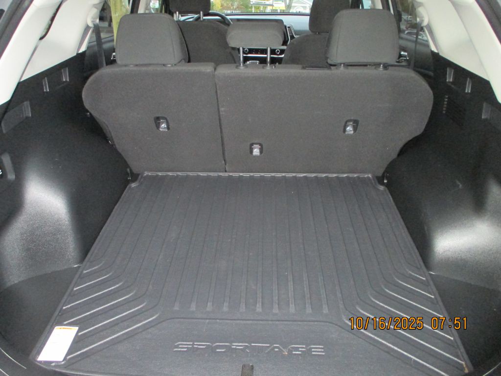 2023 Kia Sportage Image 11