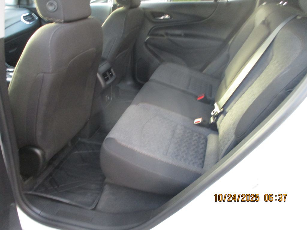 2022 Chevrolet Equinox Image 6