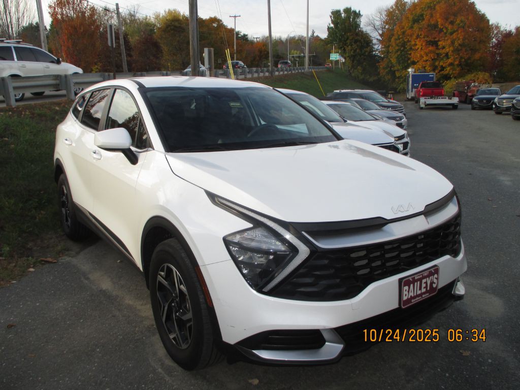 2023 Kia Sportage Image 1