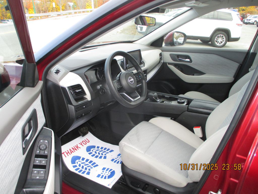 2023 Nissan Rogue Image 6