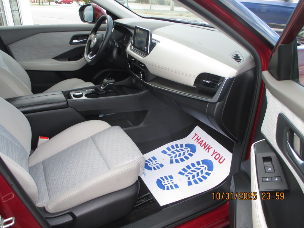 2023 Nissan Rogue Image 11