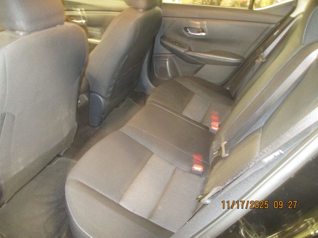 2023 Nissan Sentra Image 6