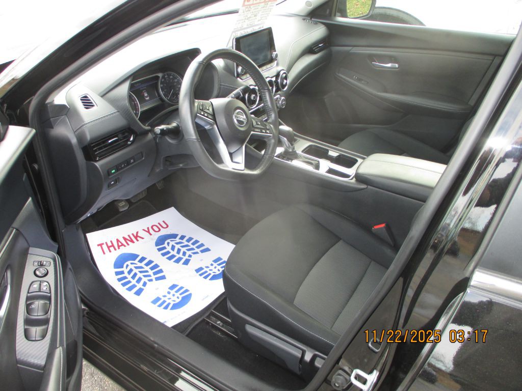 2023 Nissan Sentra Image 8