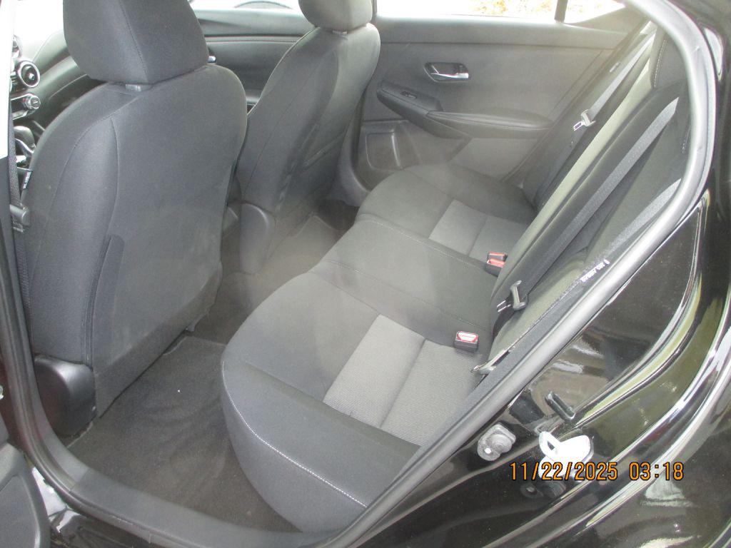 2023 Nissan Sentra Image 10