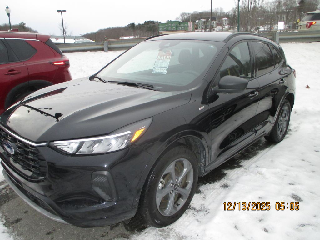 2024 Ford Escape Image 3