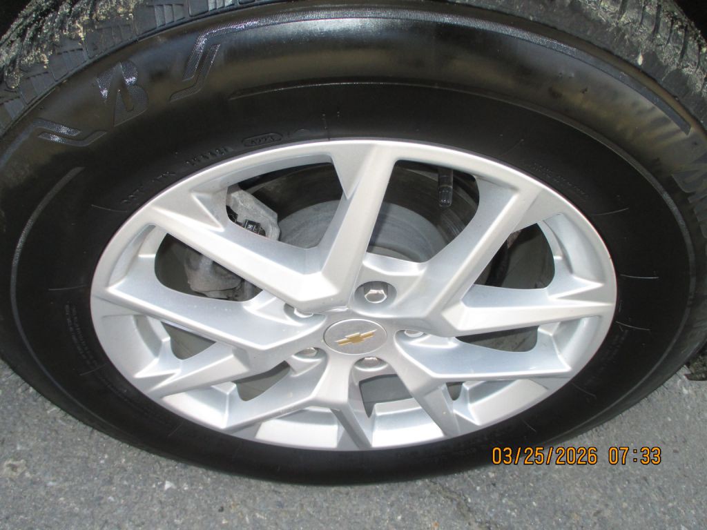 2024 Chevrolet Equinox Image 8