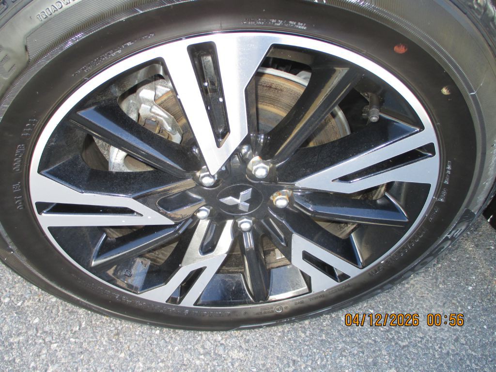 2025 Mitsubishi Eclipse Image 11
