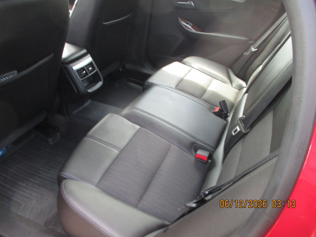 2015 Chevrolet Impala Image 7