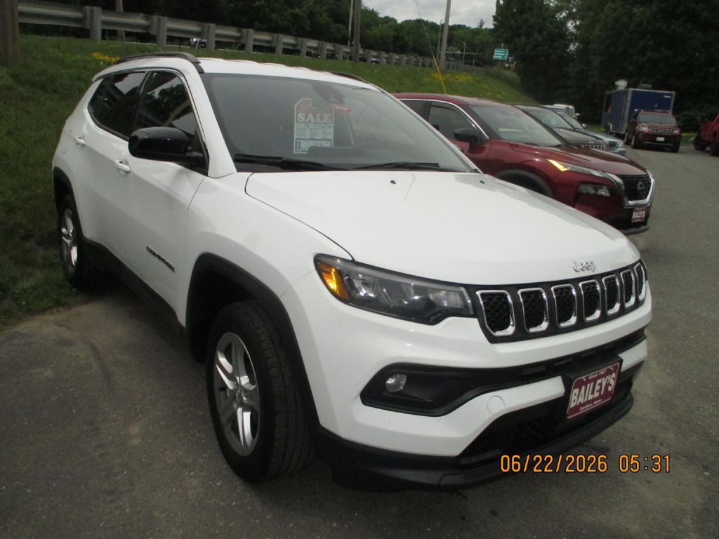 2023 Jeep Compass Image 2