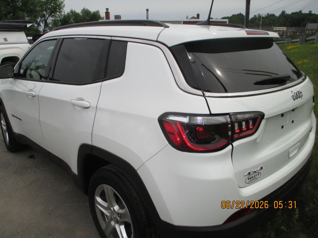2023 Jeep Compass Image 4