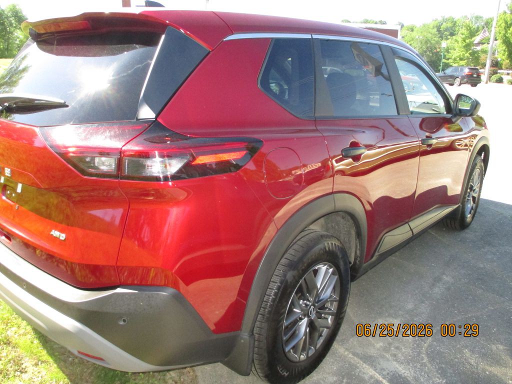2023 Nissan Rogue Image 4