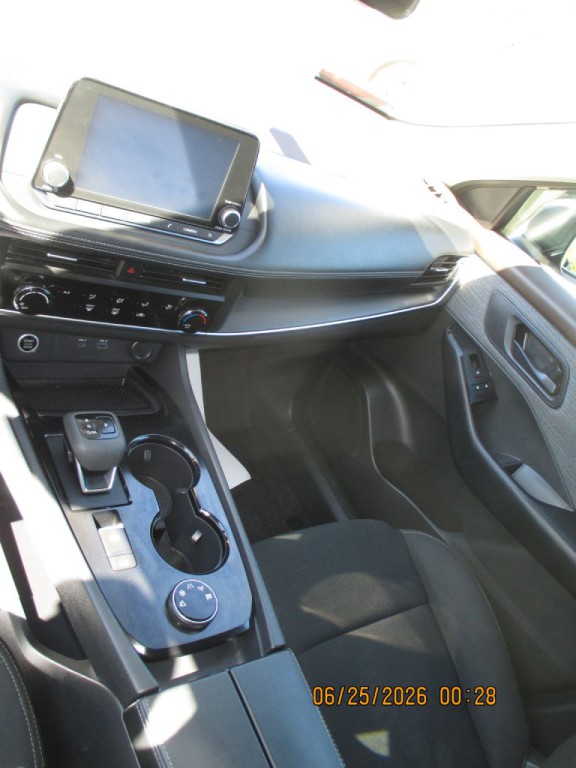 2023 Nissan Rogue Image 7