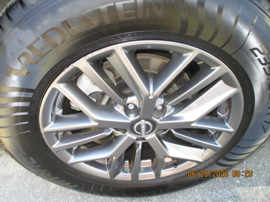2023 Nissan Rogue Image 12