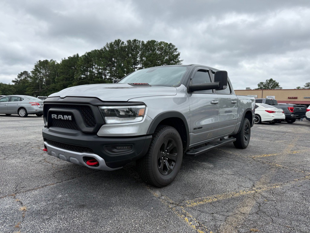 2019 RAM 1500 Image 3