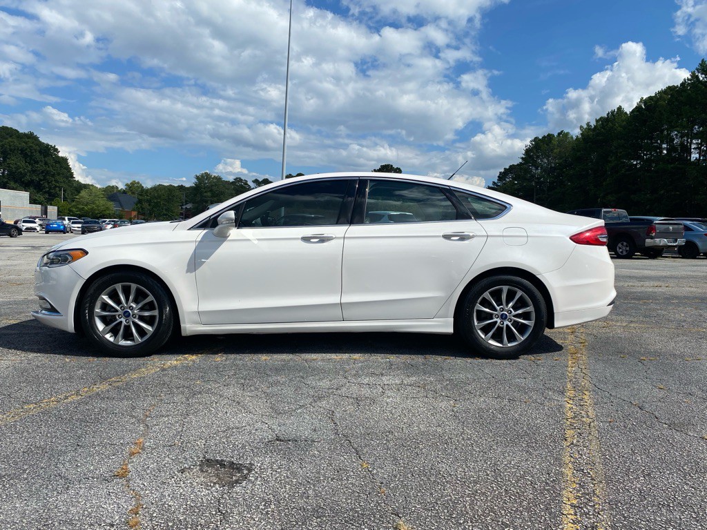 2017 Ford Fusion Image 5