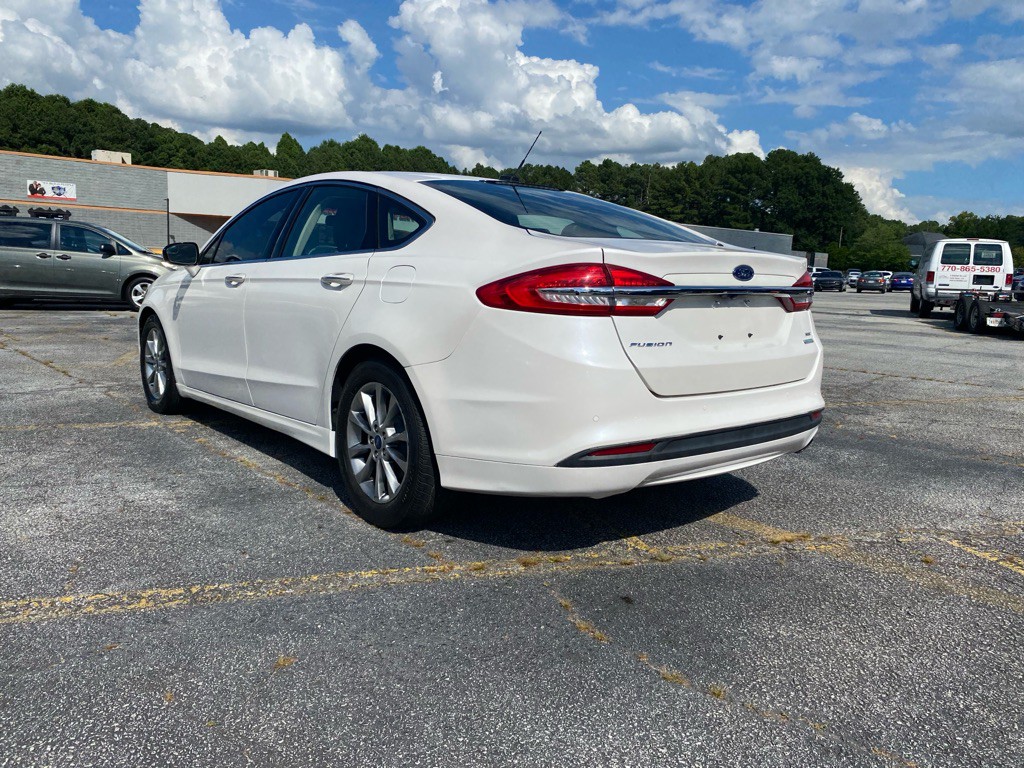 2017 Ford Fusion Image 6