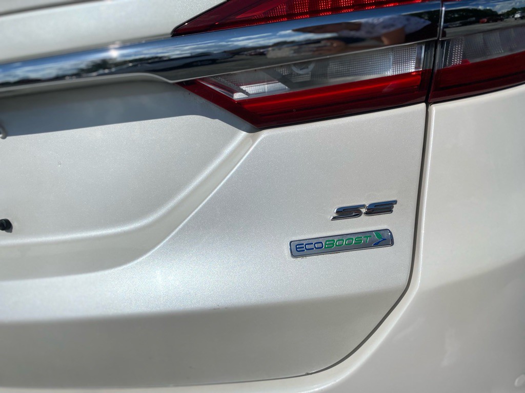 2017 Ford Fusion Image 14