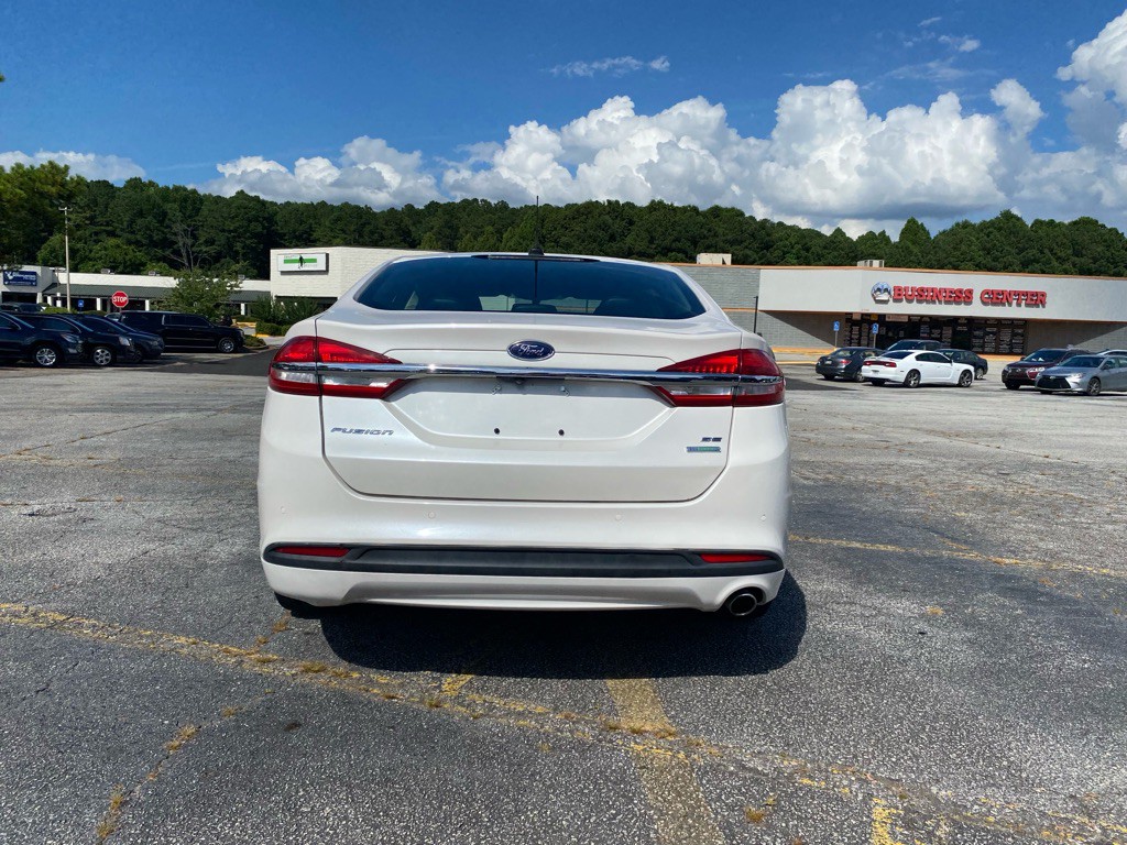 2017 Ford Fusion Image 19